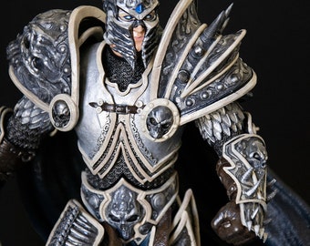 Figurilla - Artesanal - Arthas Menethil, El Rey Exánime 28cm