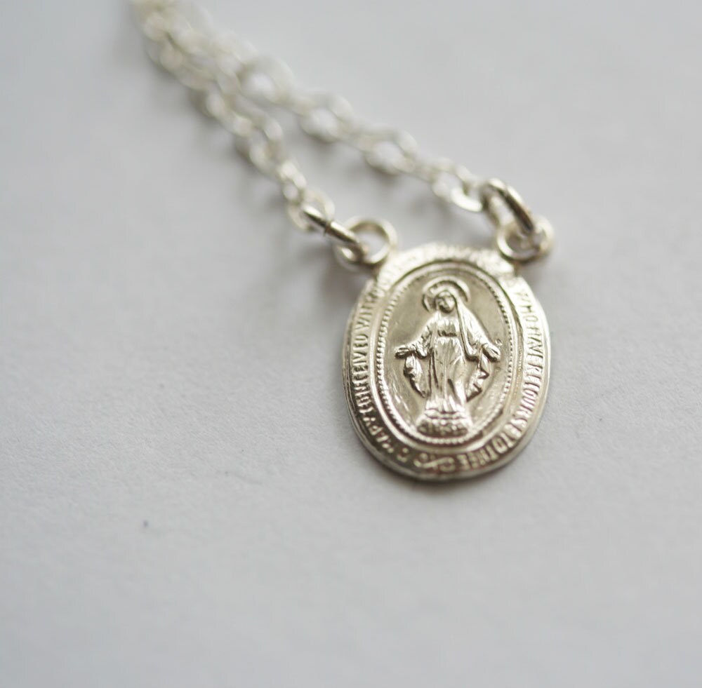 Miraculous Medal Virgin Mary Sterling Silver Necklace - Etsy