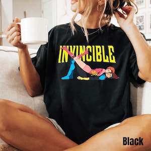 Koszulka Invincible Mark, Koszulka Super Hero Comfort, Koszulka Mark Grayson, Kostium Superbohatera, Prezent dla fana komiksów dla niej i dla niego, Koszulka filmowa
