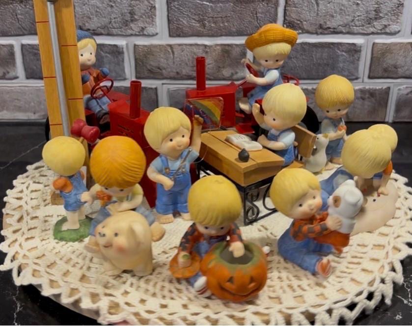 Vintage Enesco Figurines - Etsy