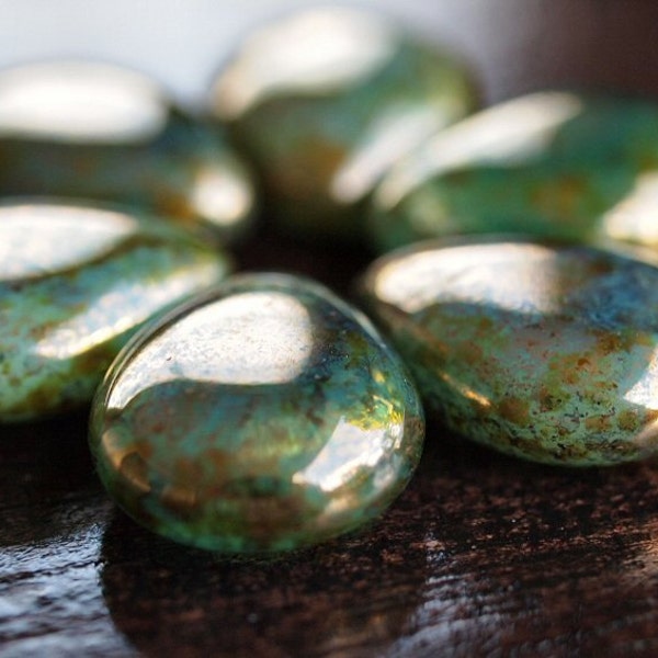 Peridot Bronze Czech Glass Bead 12mm x 16mm Pear Shape Drops : 6 pc Green Drop