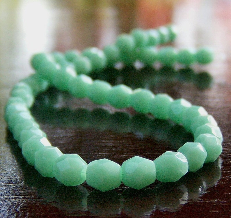 Turquoise Green Czech Glass Bead 4mm Faceted Round 50 pc Strand image 3