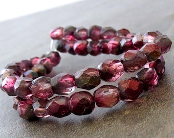 Raspberry Etched Czech Glass Faceted Round Bead :  25 Czech 6mm Etched Beads