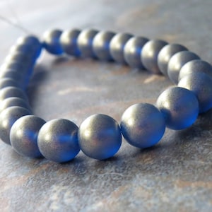 Capri 8 mm, perles de verre tchèques dorées, 8 mm Druk : Capri en suédine 8 mm Druk