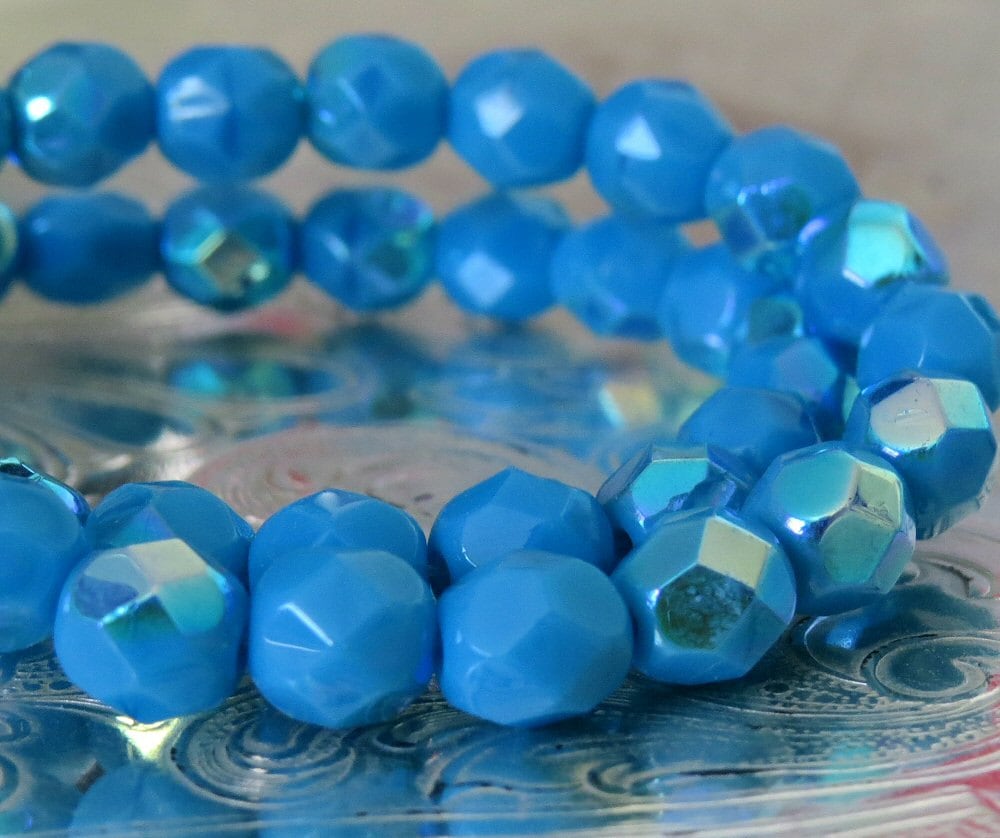 Lot De 25 Perles Facettées De Bohême 6mm Couleur Turquoise AB - Marque Preciosa - Neuf Fabriqué En France