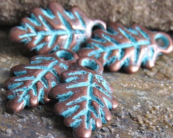 Green Patina Mykonos Greek 20mm Leaf Charm : 4 pc Metal Casting Greek Verdigris Oak Leaf