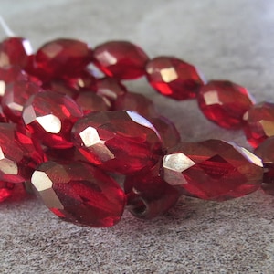 Rubin Rot Gold Luster Tschechisches Glas 12 x 8 mm Facettiert Oval : 6 Stück