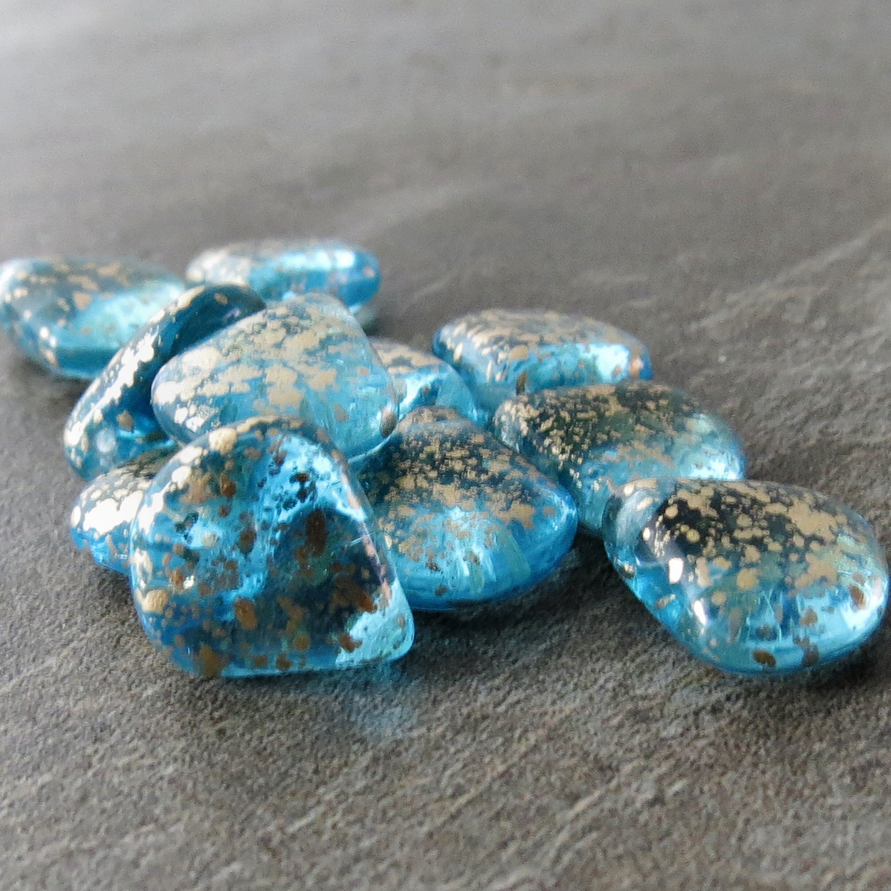 透明アクアブルーアンティークゴールドチェコガラスビーズ 12 mm