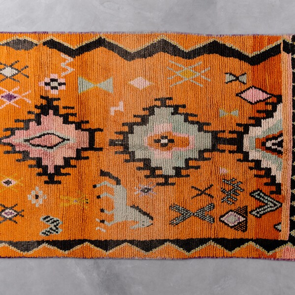 ONE-OF-A-KIND Orange & Vibrant Colors Unique Design Moroccan Rug, 9*5.57 Feet, Berber Vintage Style Rug, Handmade Soft Wool Boujaad Carpet