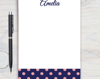 Daisies Patterned Personalized Notepad, Custom Notepad, Personalized Stationery, Writing Pad, Gift for Her, Daisies Notepad, Daisies Notepad