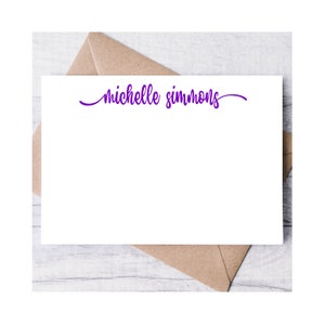 Personalisierte Grußkarten und Umschläge, Benutzerdefiniertes Briefpapierset mit Name in verschiedenen Farben, elegantes Briefpapierset für Damen