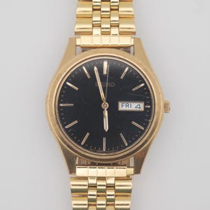 Seiko Quartz 7N43-9048 36mm