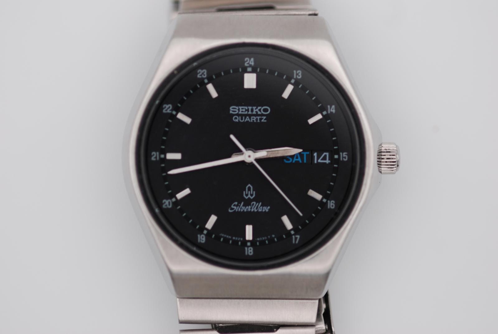 Seiko Silverwave 8229-6030 Black Dial 24h Bezel Day Date Original 
