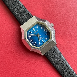 Ricoh riquartz watch - Etsy 日本