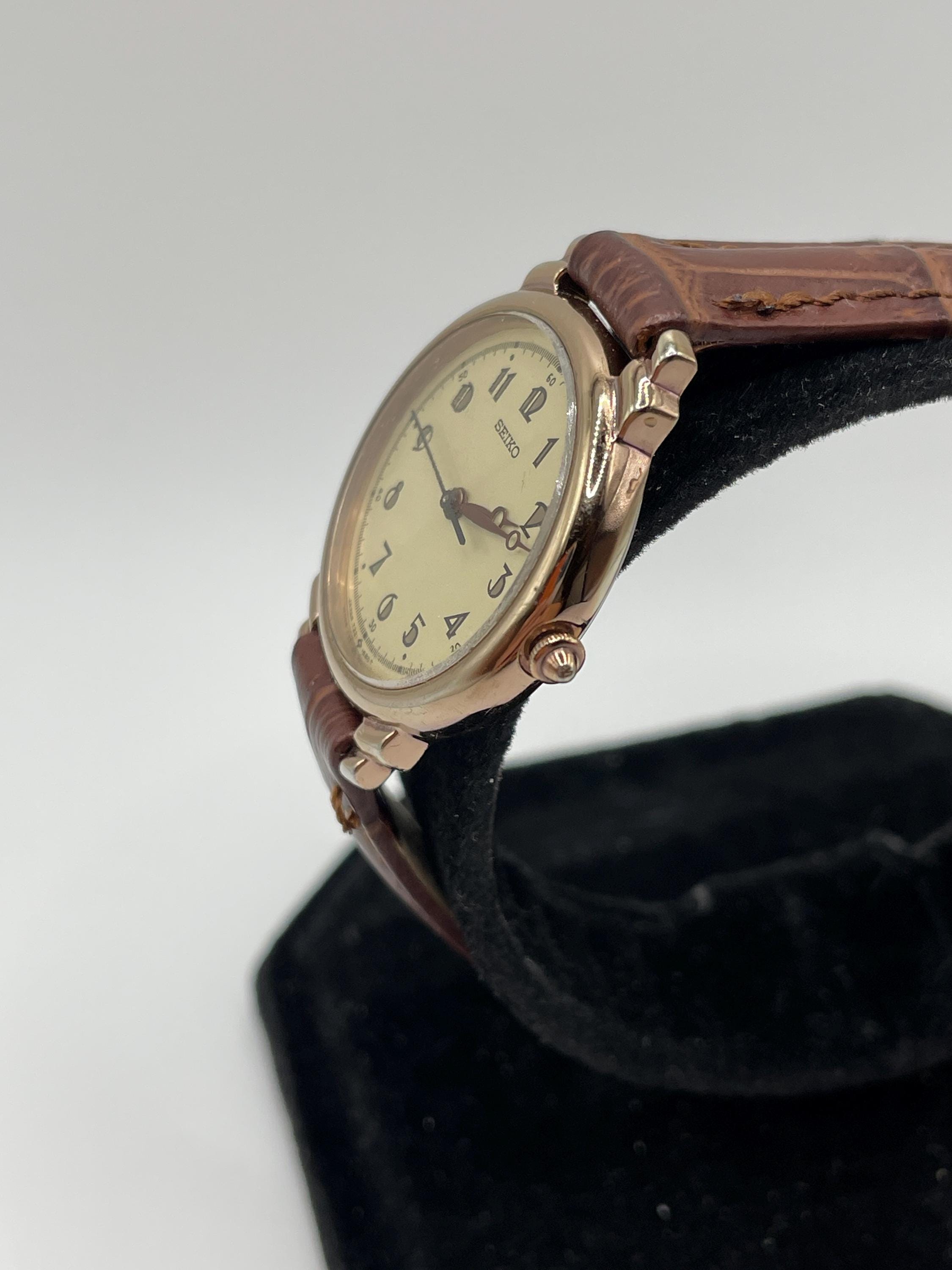 Vintage Seiko 7321-0350 Stepped Lugs Art Deco Stylized