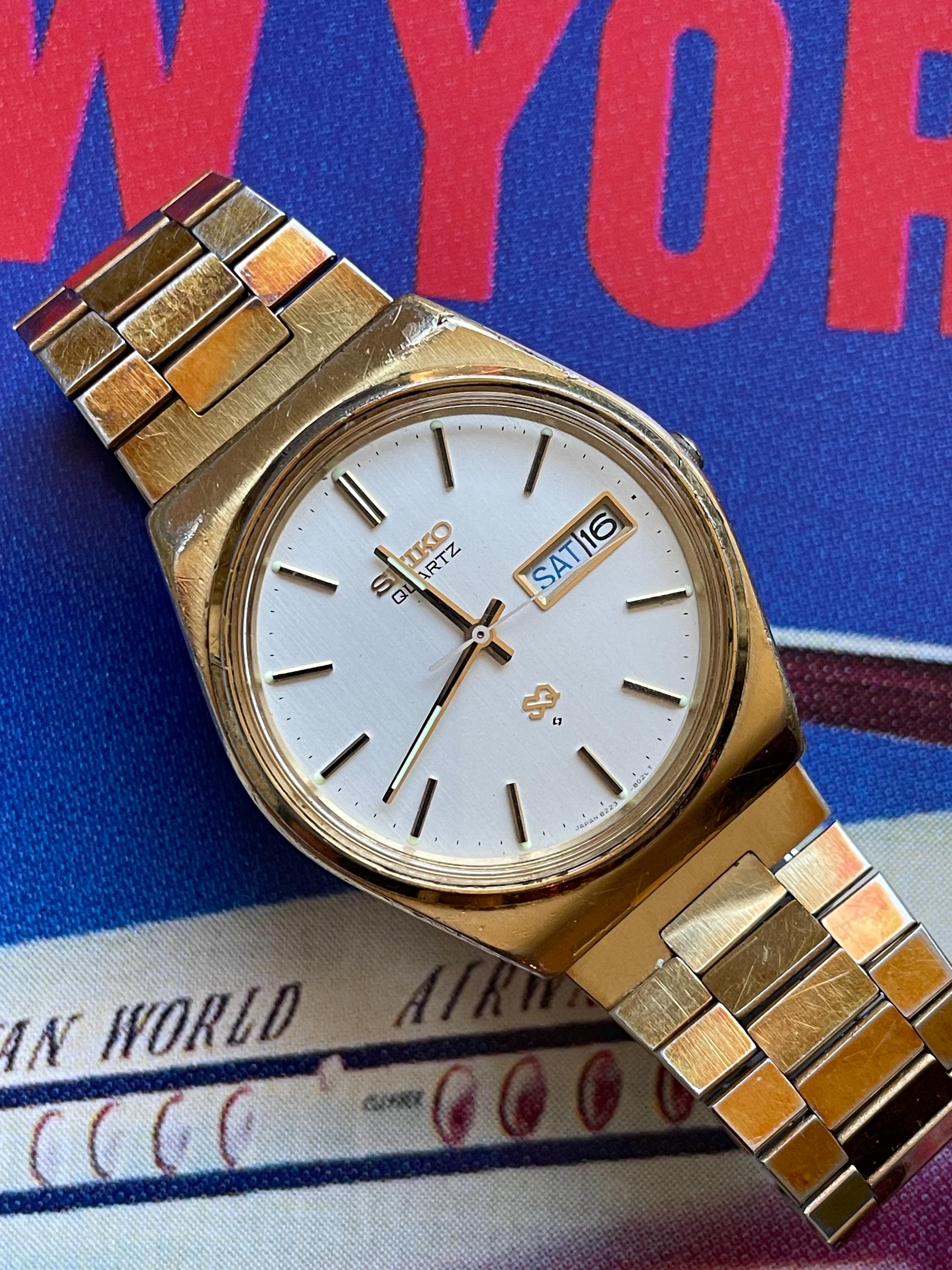 【お年玉セール特価】 Vintage Seiko SQ 8223-8029 Day Date White Dial Angular 時計