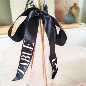 Personalized table number ribbon • Satin ribbon with text for wedding, baptism, birthday • Elegant custom decoration