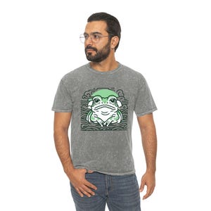 Japanese Style Wise Toad Unisex Mineral Wash T-Shirt, Gift for him, Gift for her, Frog Lover, Comfty Tee, Everyday Wear, Mugsforyoucupboard