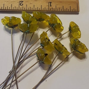 Handmade Glass Eight Petal 14mm Buttercup Headpin Findings-Set of Ten Headpins