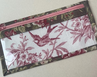 Cross Stitch Vinyl Front Notions Bag: Silk 100/3 Thread Spool Storage. Red Toile Haberdashery.