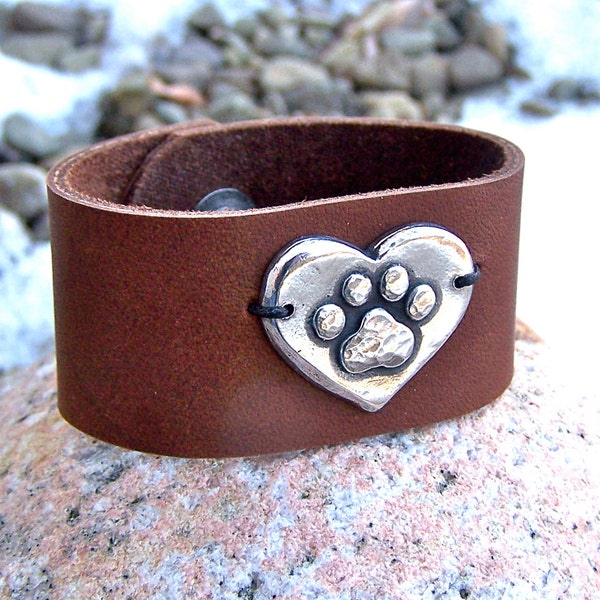 Paw Print on my Heart Leather Cuff Bracelet, Chocolate Brown, Dog Lover Gift, Pet Jewelry, Cat Lover Gift, Snap Closure, Rustic Gift