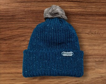 Gorro azul brillante