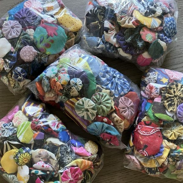 100 Wholesale Fabric YoYo Flower Slow Stitch Applique Junk Journal Patch