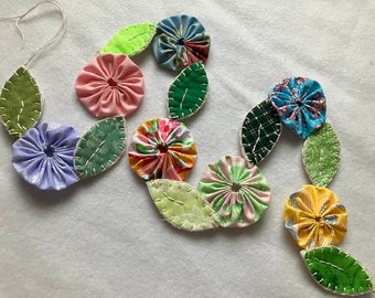 Penny Rug Spring YoYo Flower Garland