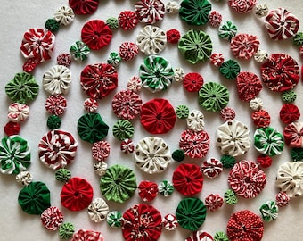 Christmas Primitive Fabric YoYo Tree Mantle Northwoods Cabin Rustic Decor Garland