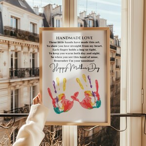 Handabdruck Kunst Vorlage Vorschule - DIY Handabdruck Andenken für Mama - Muttertag Handabdruck Kunst zum ausdrucken - Muttertag Handwerk Aktivität Gedicht