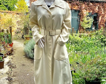 London Fog vintage 1950s tailored raincoat