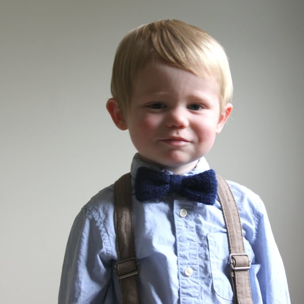 KNITTING PATTERN PDF File - Pattern for Boys Bow Tie - Knitting Pattern for Boys Bow tie - Adjustable Knit Bow Tie Pattern - Knit Pattern