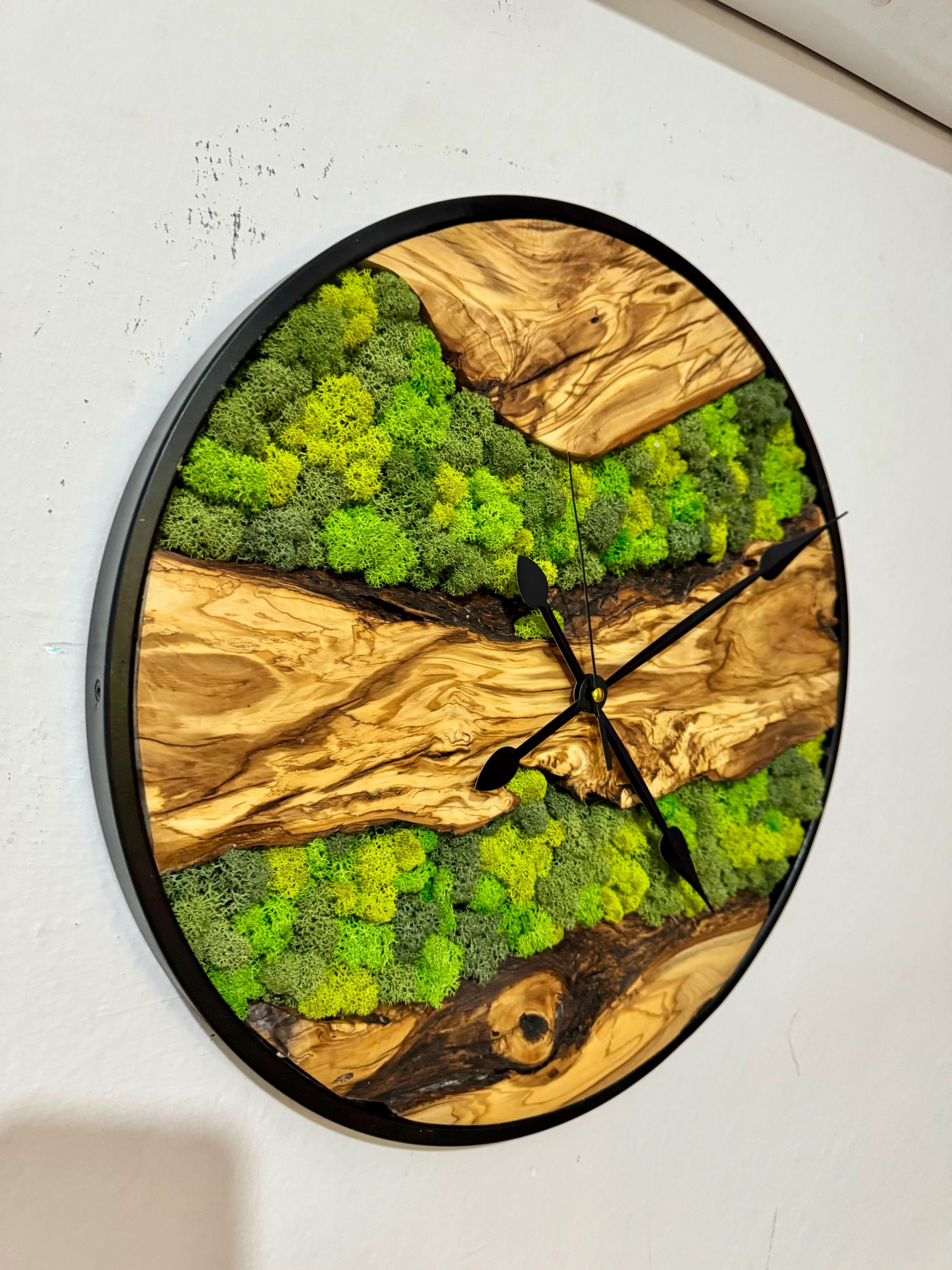 Moss Wall Clock Handmade Wall Clock Custom Moss Olive Wood Clock,metal ...