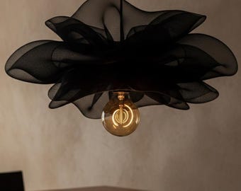 Schwarze Mesh Pendelleuchte - Handgemachte moderne Deckenlampe für Wohn- oder Esszimmer