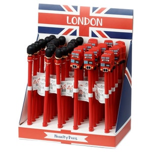 London Souvenir Guardsman & Routemaster Bus Fine Tip Pen