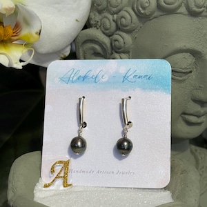 Dark Tahitian Pearl Lever Back Earrings in Sterling Silver (R1)