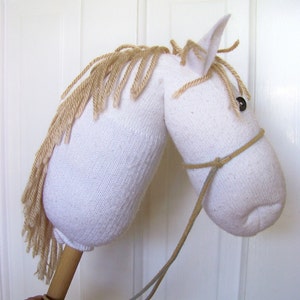 Hobby-Horse Unicorn PATTERN TUTORIAL How-to Make your own One Stick Pony PDF file image 4