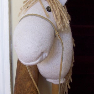 Hobby-Horse Unicorn PATTERN TUTORIAL How-to Make your own One Stick Pony PDF file image 2