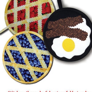 pot holder pattern - Over Easy Peasy - fruit pie and bacon and eggs