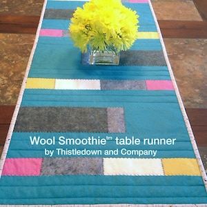 Modern table runner pattern - Wool Smoothie
