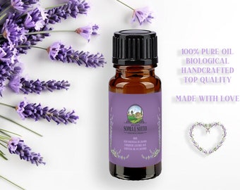 Huile de lavande 100% biologique (angustifolia) de notre propre agritourisme en Italie dans un flacon compte-gouttes en verre de 10 ml. Huile essentielle.