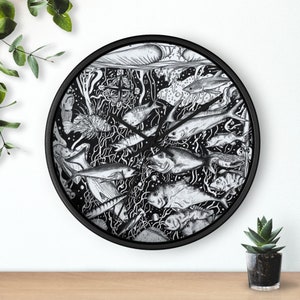 Monochrome Marine: Underwater Fish Scene Wall Clock Statement Piece Clock zdjęcie 8