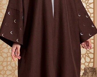 Abaya a forma di luna aperta ricamata