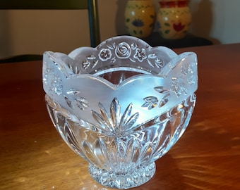 Vintage crystal cut-glass nut or candy dish with scalloped frosted flower patterned edges. Mint condition.