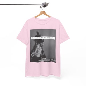 Ratty Healy Der kleinste Mann, der je gelebt hat T-Shirt Unisex Heavy Cotton T-Shirt Matty Healy Die 1975 Taylor Swift Tortured Poets Abteilung TTPD Bild 3