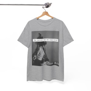 Ratty Healy Der kleinste Mann, der je gelebt hat T-Shirt Unisex Heavy Cotton T-Shirt Matty Healy Die 1975 Taylor Swift Tortured Poets Abteilung TTPD Bild 4