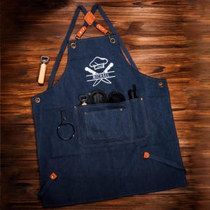 Gepersonaliseerde barschort, canvas workshopschort met zakken, aangepast cadeau voor hem, geborduurde keukenschort, barbecueschort, barmanschort