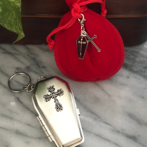 Portable Coffin Ashtray Keychain | Coffin Keychain | Coffin Ashtray | Goth Accessories | Portable Ashtray | Coffin Charms | Cross Keychain
