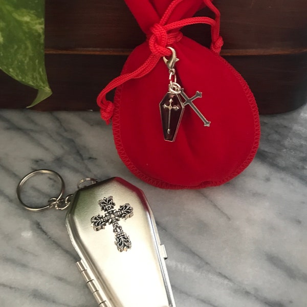 Portable Coffin Ashtray Keychain | Coffin Keychain | Coffin Ashtray | Goth Accessories | Portable Ashtray | Coffin Charms | Cross Keychain