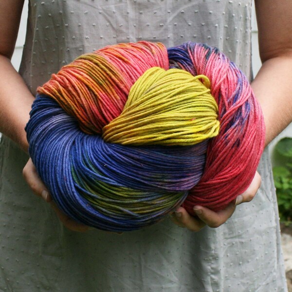 Empire Mega hand dyed hank 1280 yds Aran Weight